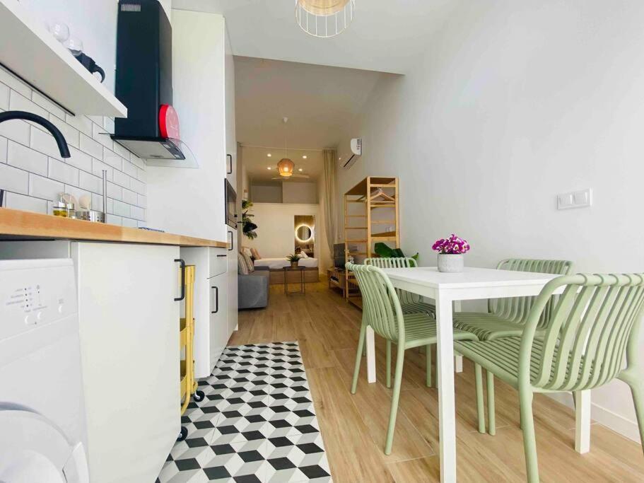 Nice & Cozy Flat Close The Beach Valencia Ngoại thất bức ảnh