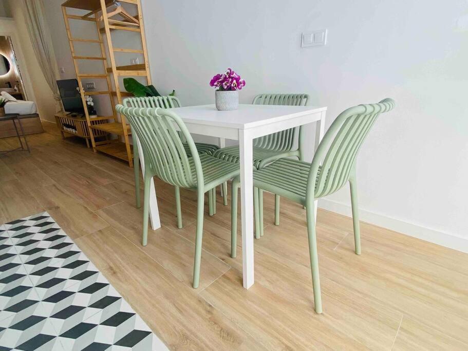 Nice & Cozy Flat Close The Beach Valencia Ngoại thất bức ảnh