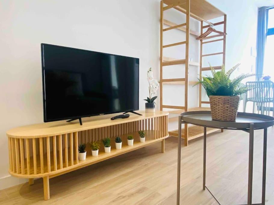 Nice & Cozy Flat Close The Beach Valencia Ngoại thất bức ảnh
